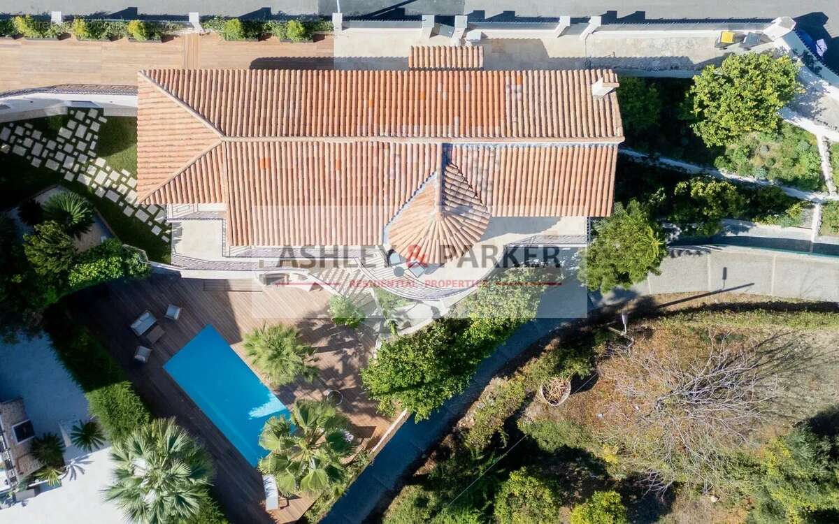 Maison à ROQUEBRUNE-CAP-MARTIN