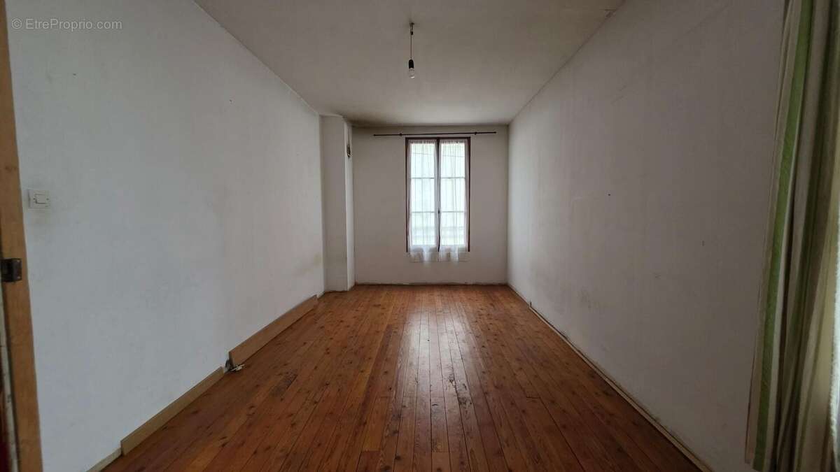 Photo 5 - Maison à BAUGE