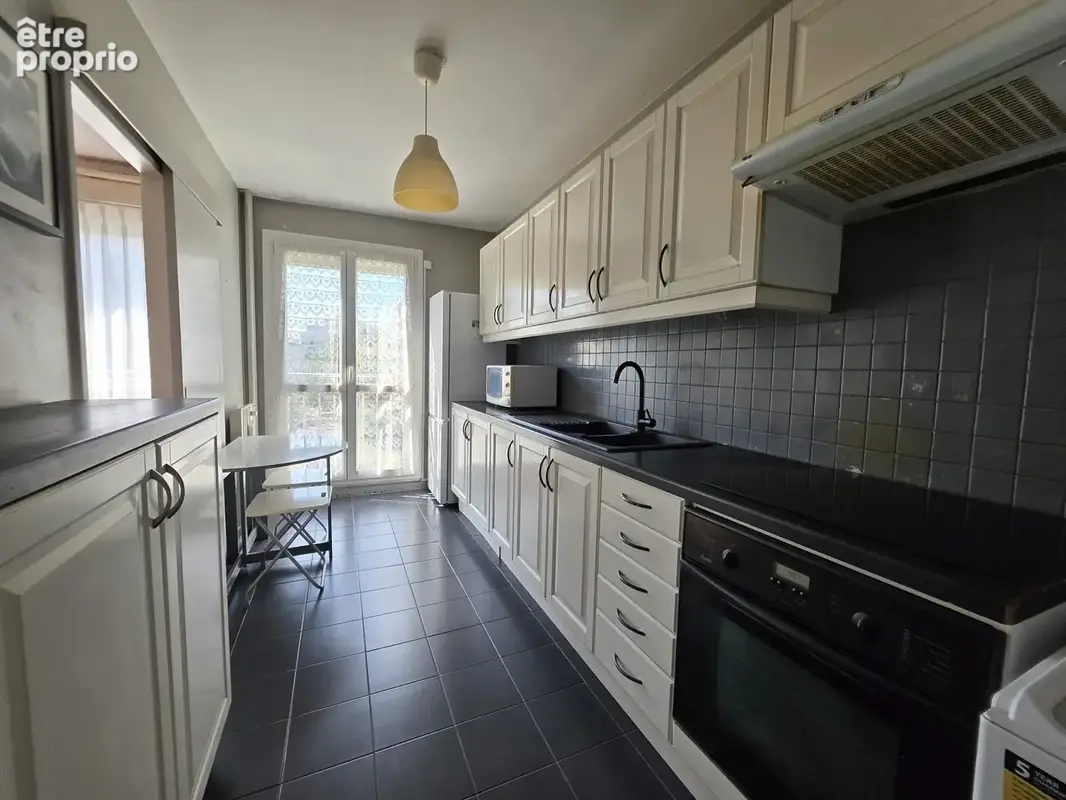 Appartement 72 m² à Dijon  - photo 4
