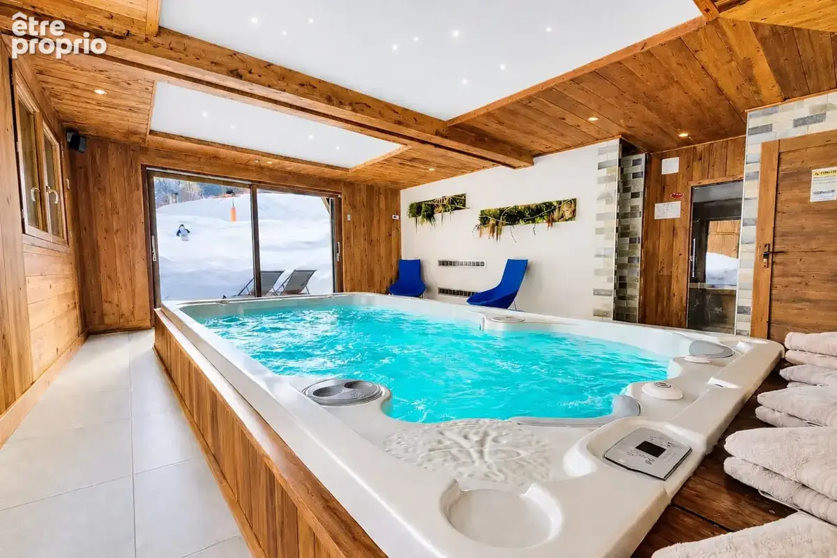 Chalet d'exception skis aux pieds dans les Sybelles - Investissement locatif établi et performant - photo 4