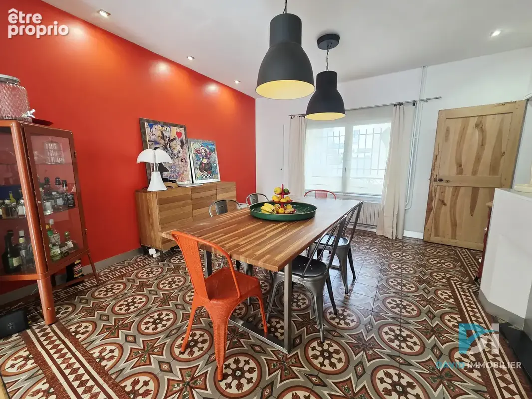 Montblanc : belle vigneronne de 240 m2 avec terrasse - photo 3