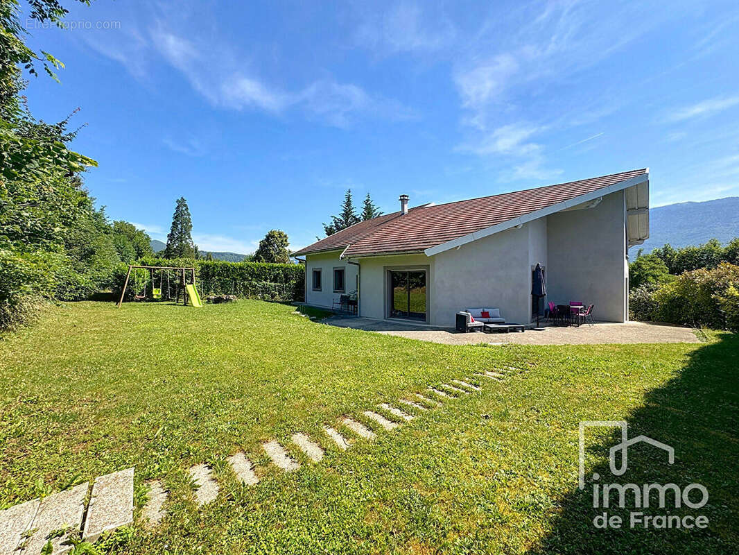 Maison à CHATILLON-EN-MICHAILLE