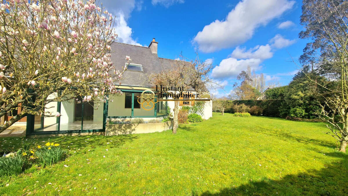 Maison à PLOUGASNOU