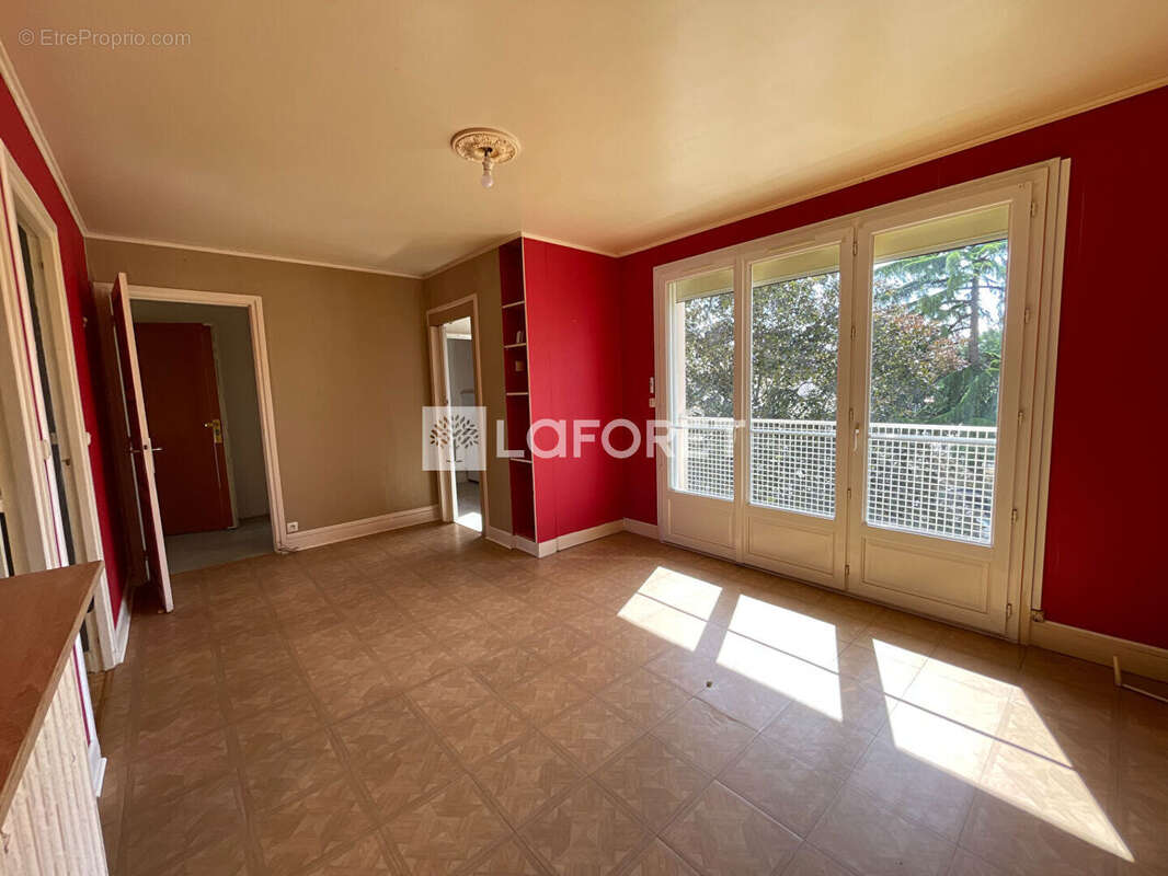 Appartement f3 - 45 m² a conflans-sainte-honorine - photo 4