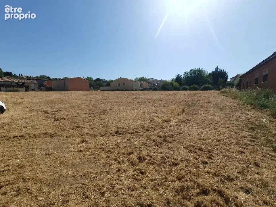 Photo Terrain à Saint-Ambroix au prix de 60 000€