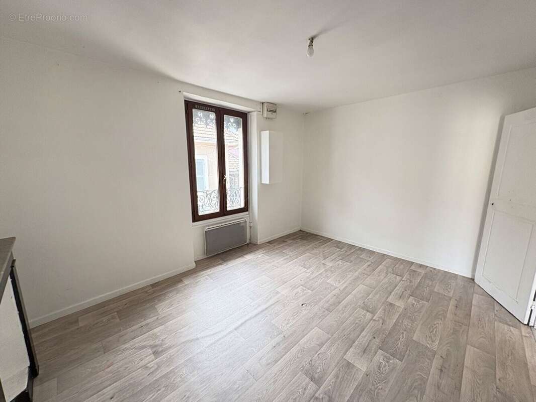 Appartement à MOIRANS