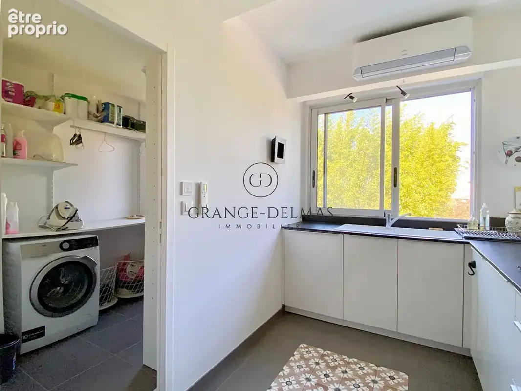 BORDEAUX - CAUDÉRAN  CENTRE - Appartement rénové  avec ascenseur, 3 chambres, terrasse et garage - photo 8