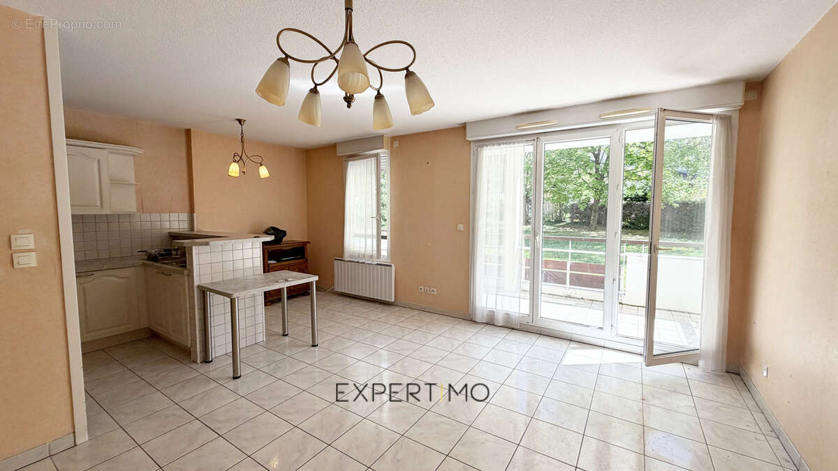 Appartement à SAINT-EGREVE