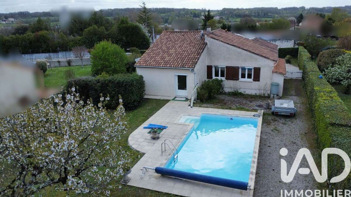 Photo 4 - Maison à SIREUIL