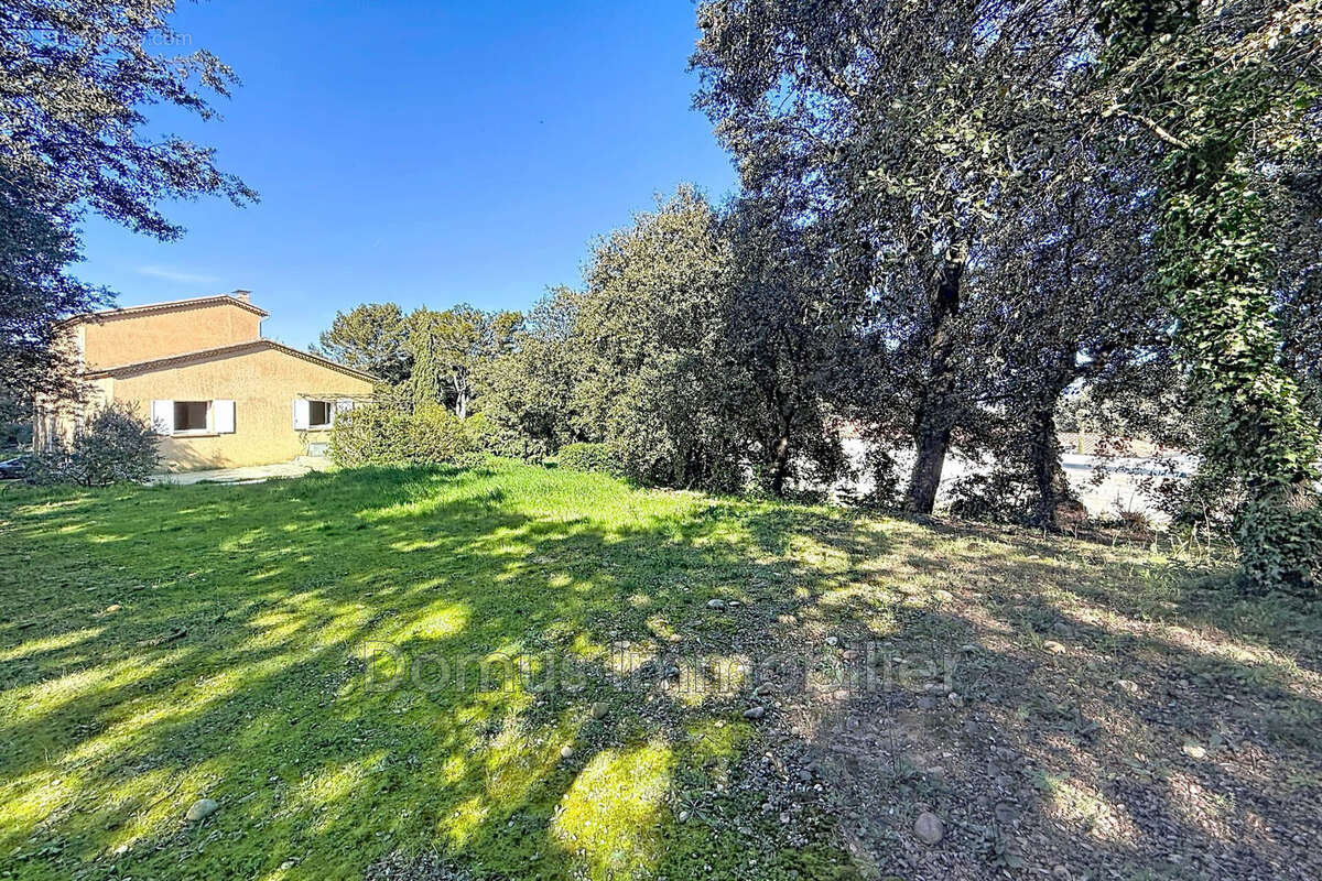 Maison à JONQUERETTES