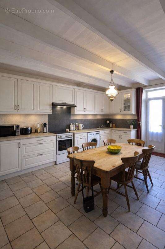 Maison à CHAMPNIERS