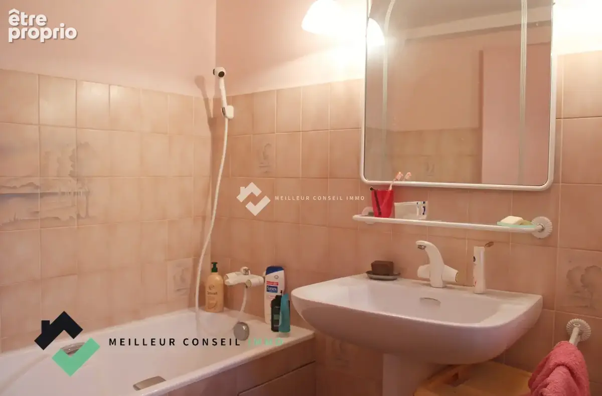 Maison 5 pièces 79 m² à vendre à Mezel (04270) - photo 7