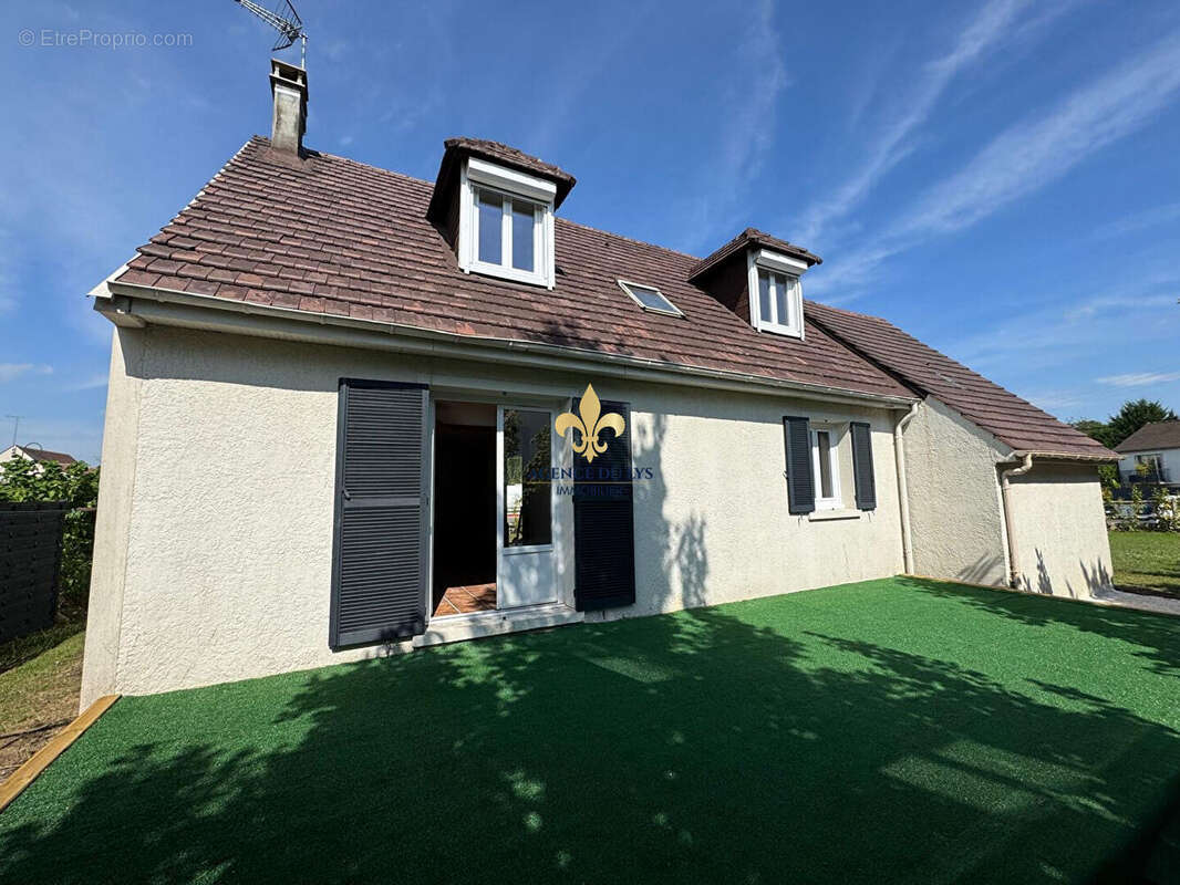 Maison à LAMORLAYE