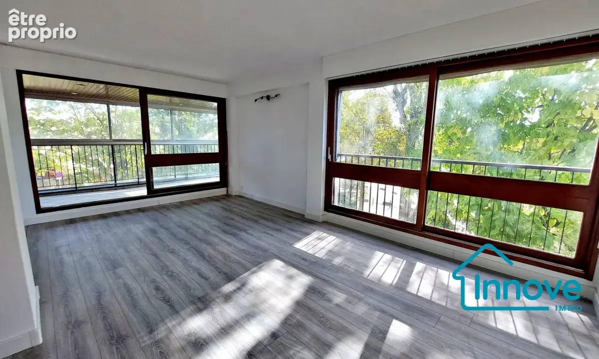 Appartement 5 pièces 112 m² à vendre à Rocquencourt (78150) - photo 3