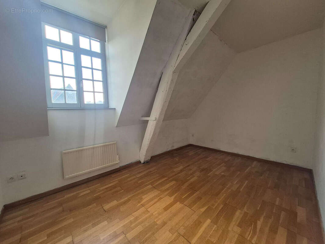 Appartement à AIRE-SUR-LA-LYS