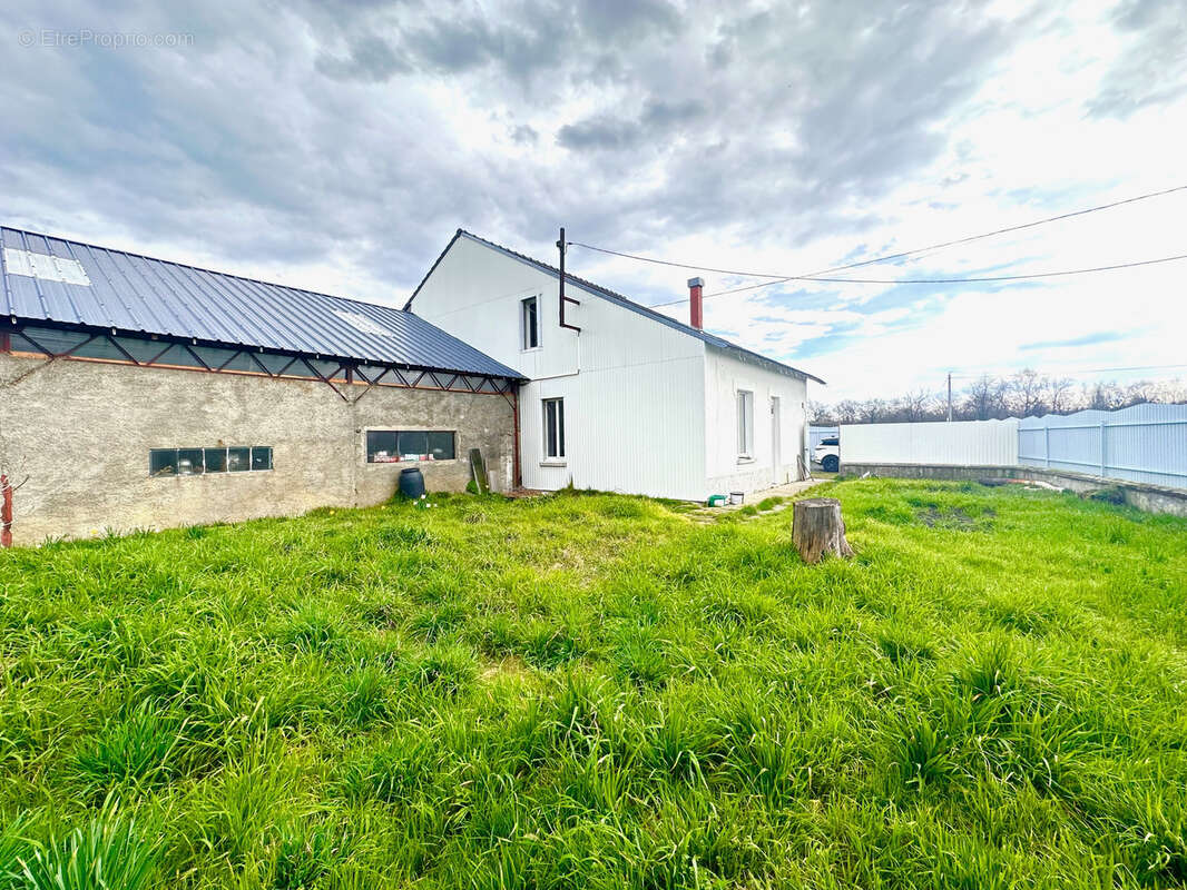 Vente appartement plateau , Duplex , avec terrain et Hangar - photo 4