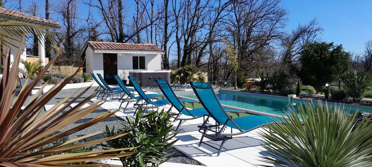 Maison à SAINT-PRIVAT-DES-PRES