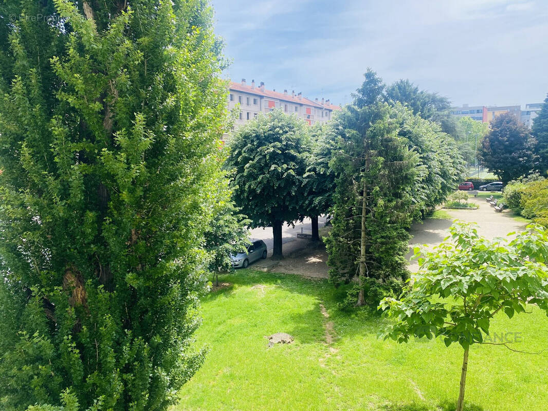 Appartement à VILLEURBANNE