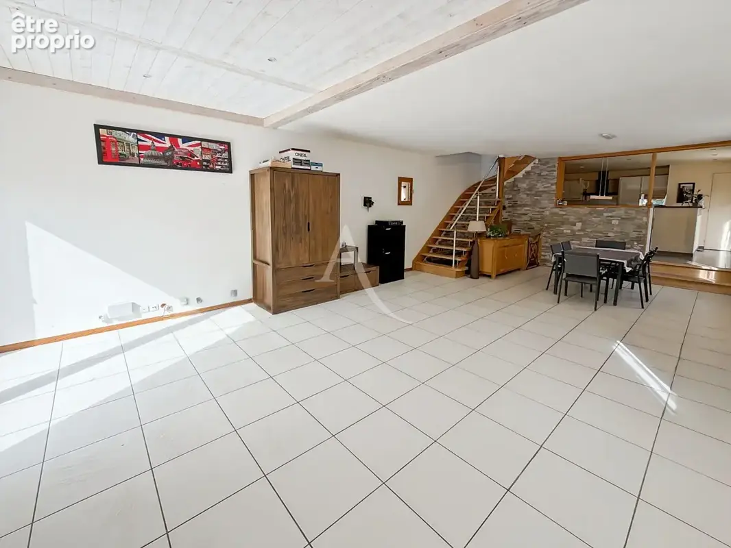 Maison 7 pièces 160 m² à vendre à Jouy-Le-Moutier (95280) - photo 5