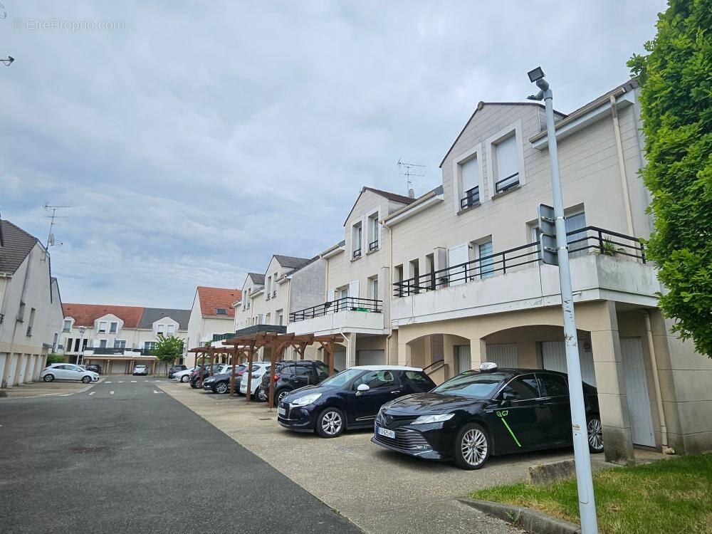 Appartement à PERSAN