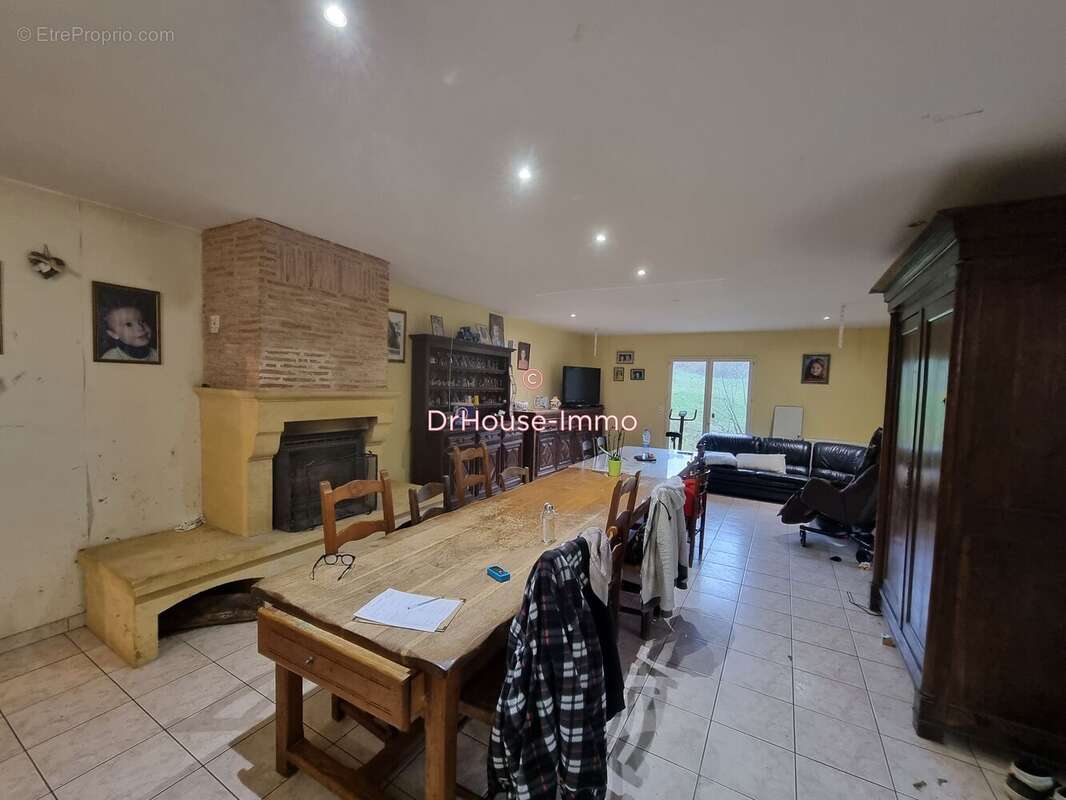 Maison 158 m² à Marsales  - photo 11