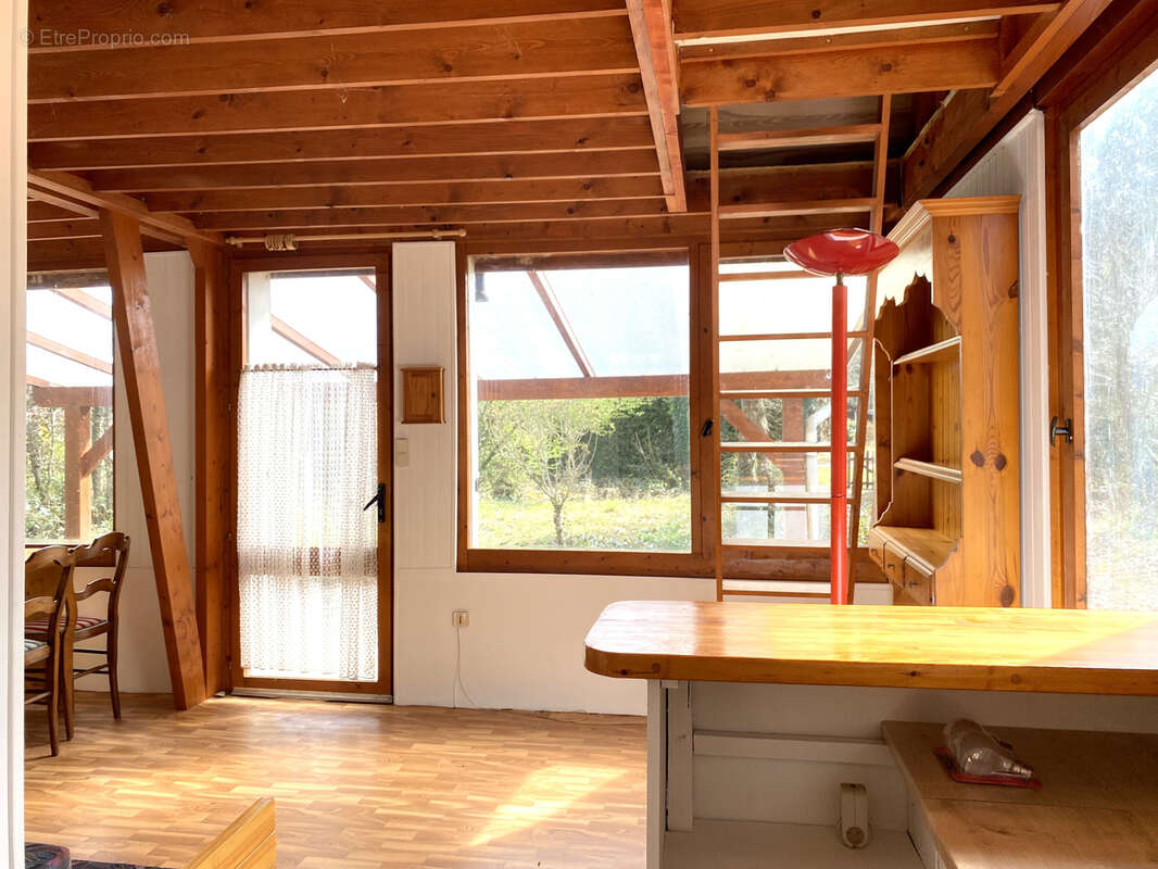 Maison à BAZOCHES-SUR-LE-BETZ