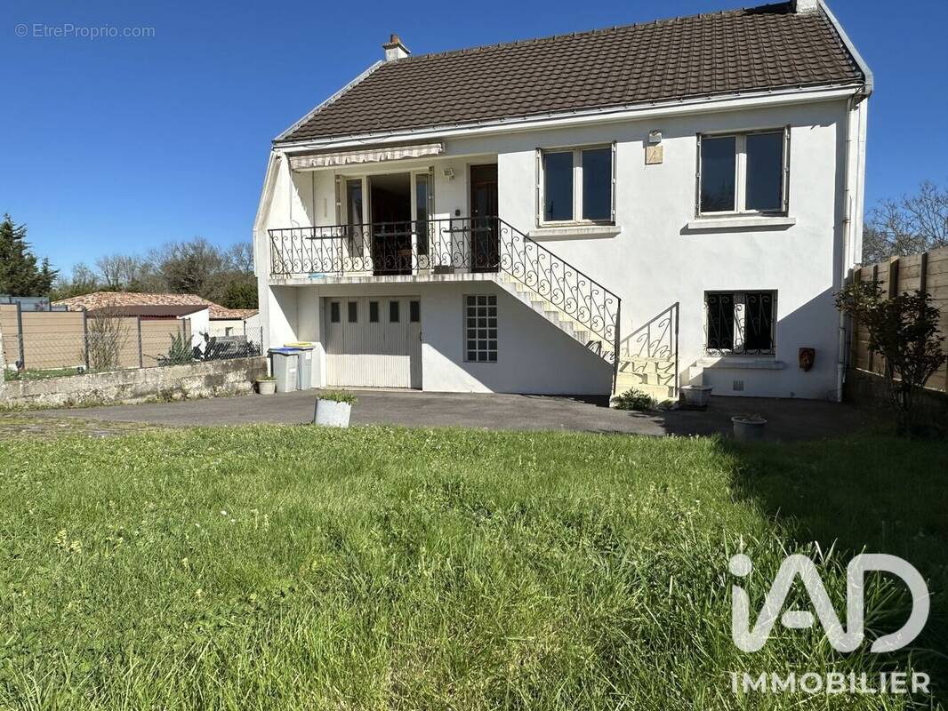 Photo 1 - Maison à INDRE