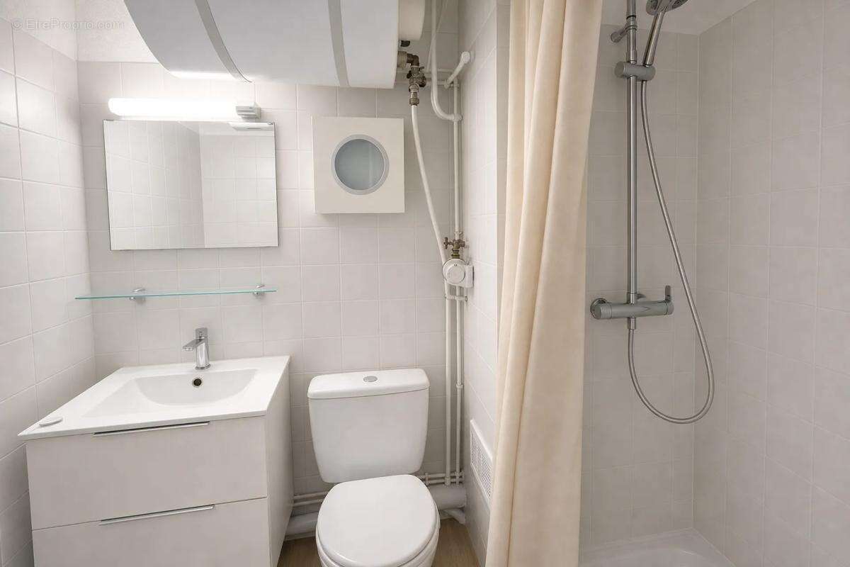 Appartement à LA LONDE-LES-MAURES