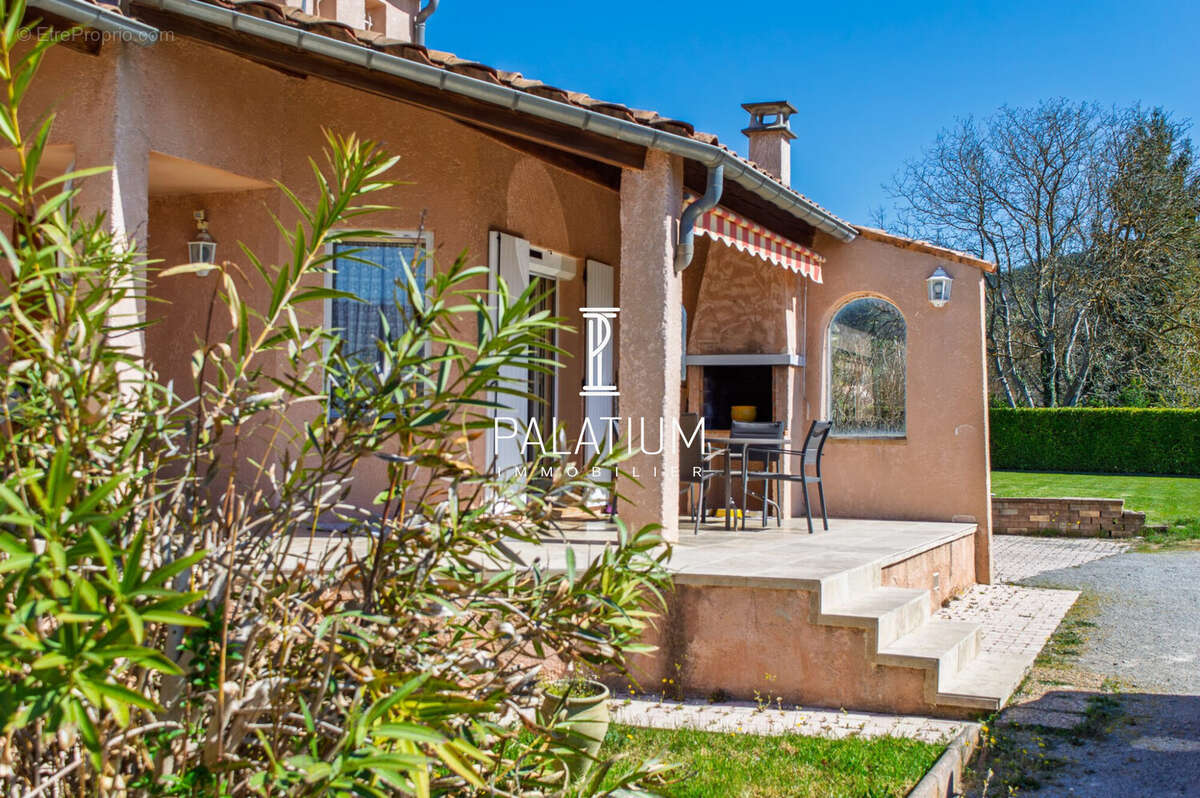 Maison à SISTERON