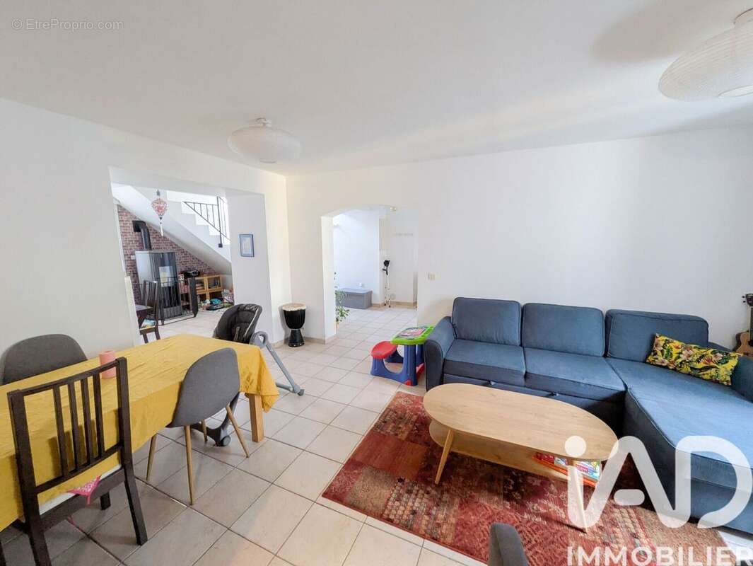 Photo 2 - Maison à DAMPMART