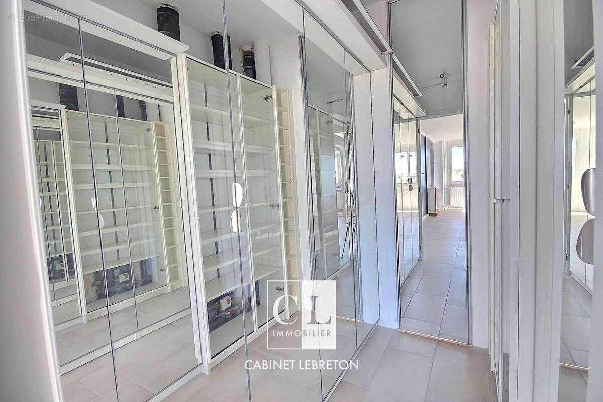 Appartement à MARSEILLE-10E