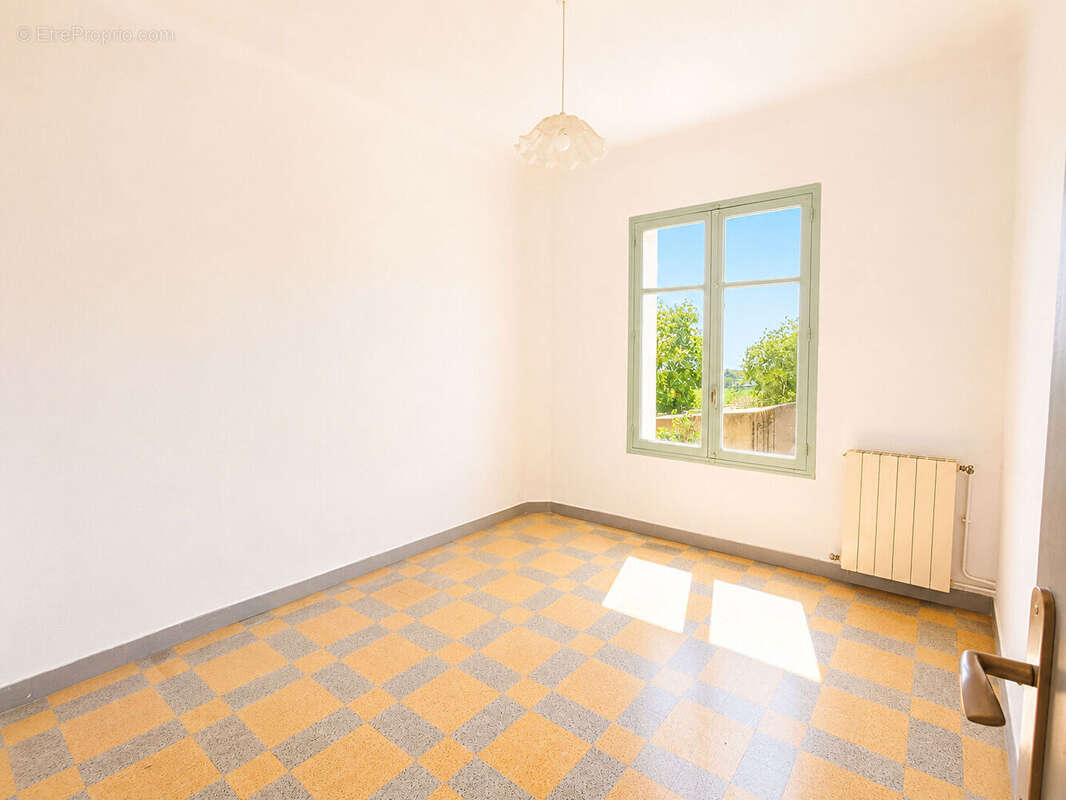 Appartement à MARSEILLE-16E