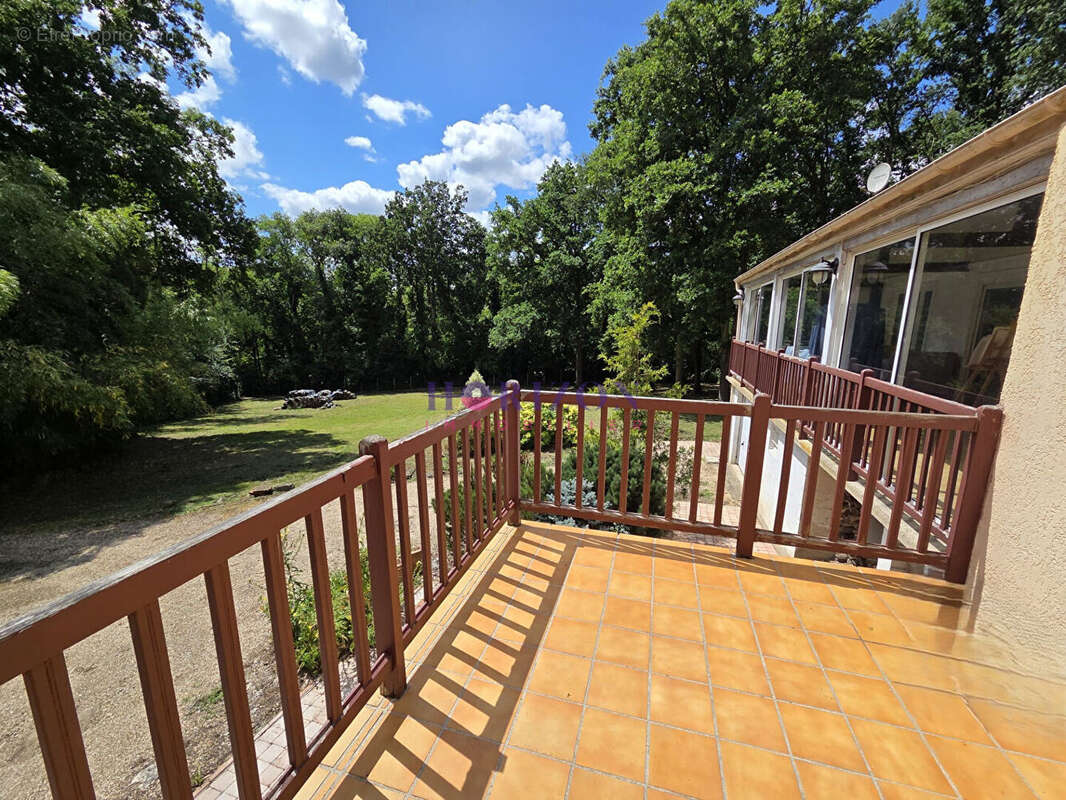 Maison à AUVERS-SUR-OISE