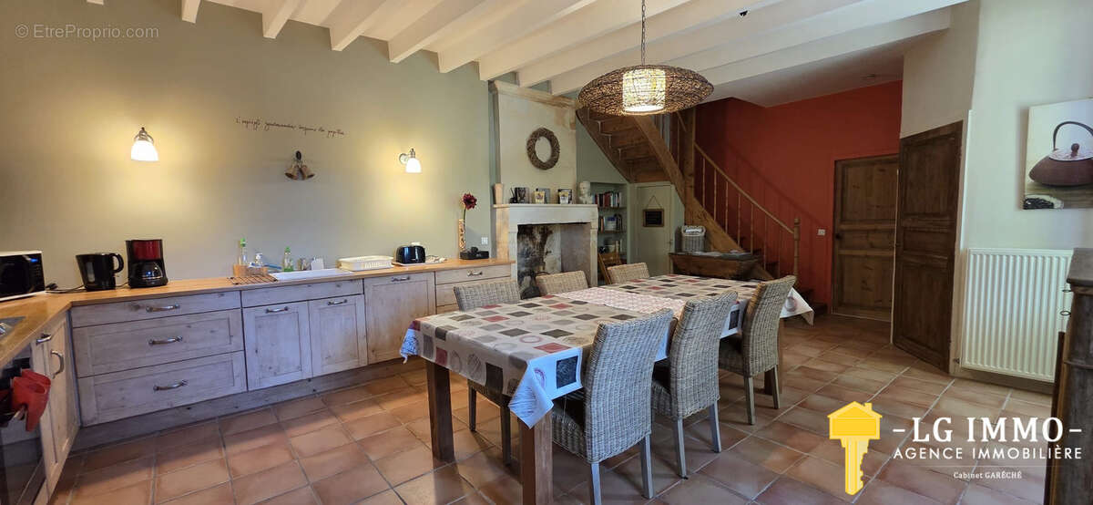 Maison de 118 m2 avec jardin et dépendances - photo 9