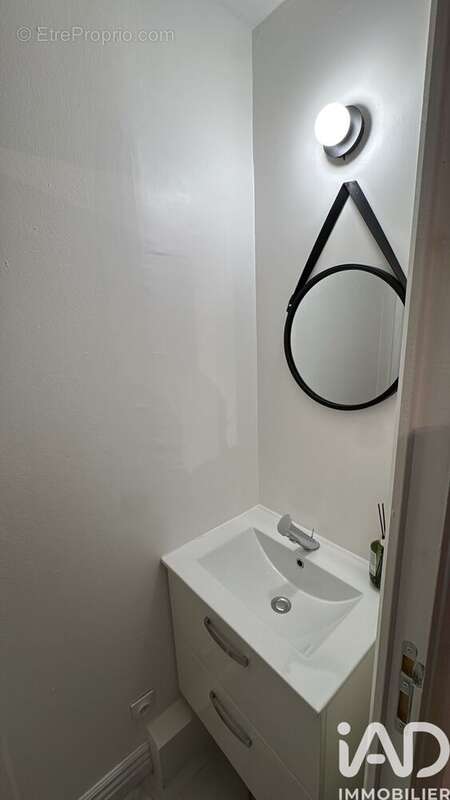 Photo 8 - Appartement à CHATELLERAULT