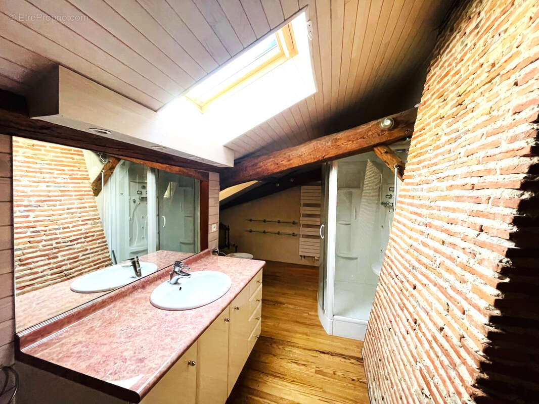 Maison à SAINT-GEOURS-DE-MAREMNE