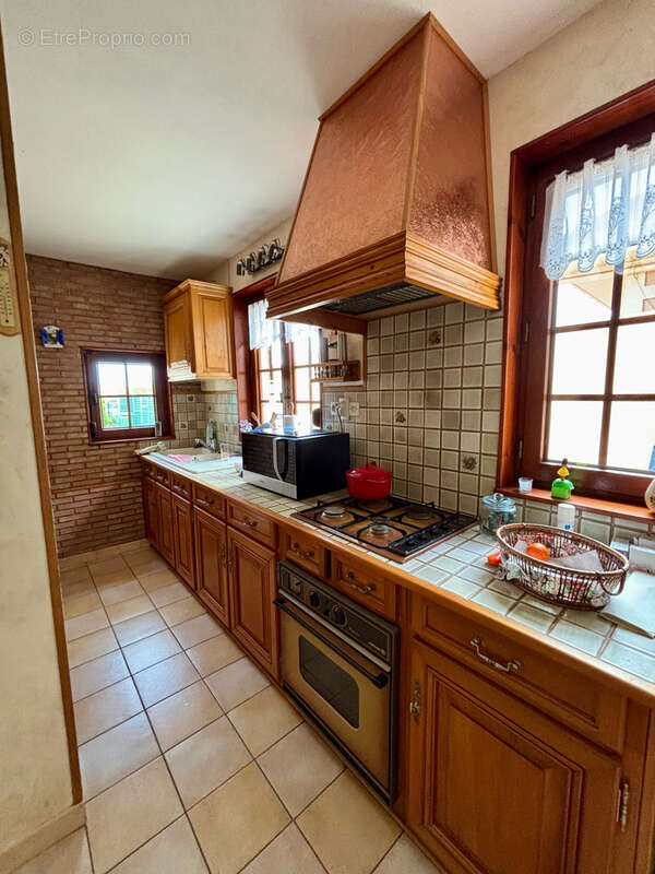 Maison à BRUAY-LA-BUISSIERE