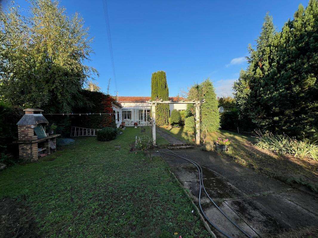 Maison à VAIRES-SUR-MARNE