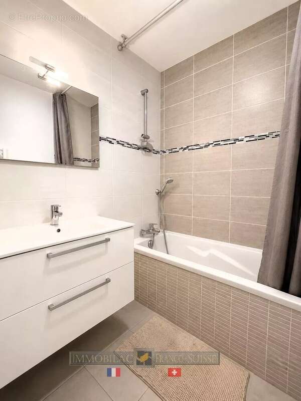 Appartement à MARNAZ