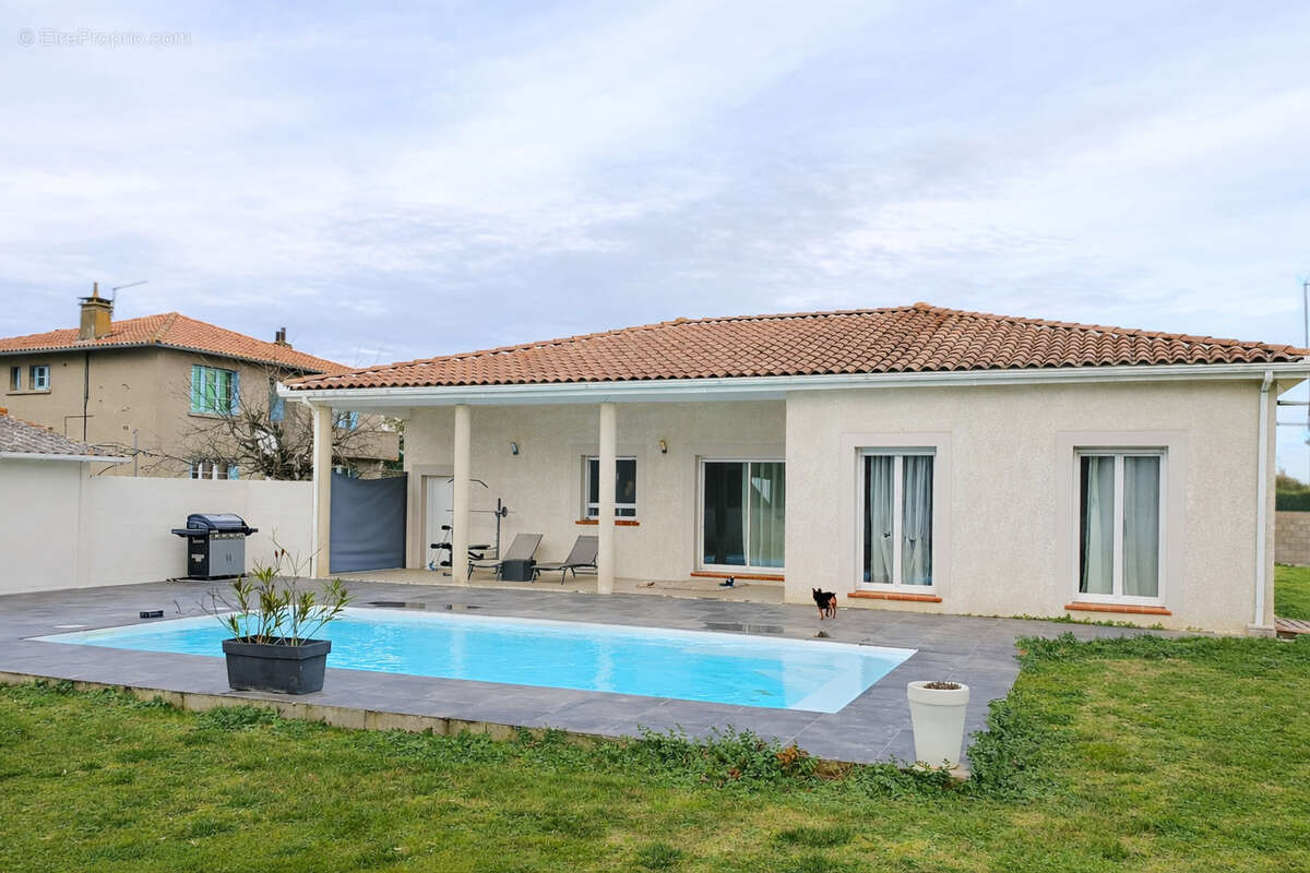 Maison à AUCAMVILLE