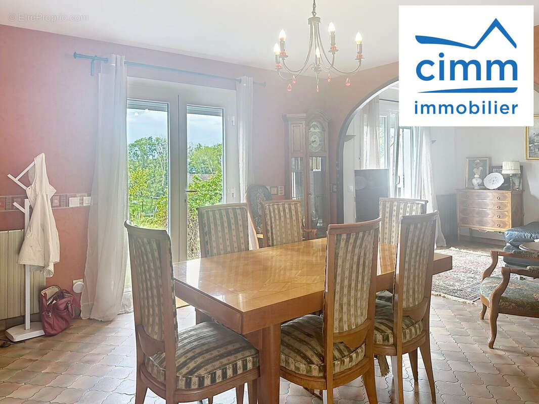 Maison à SAINT-GERMAIN-DES-PRES