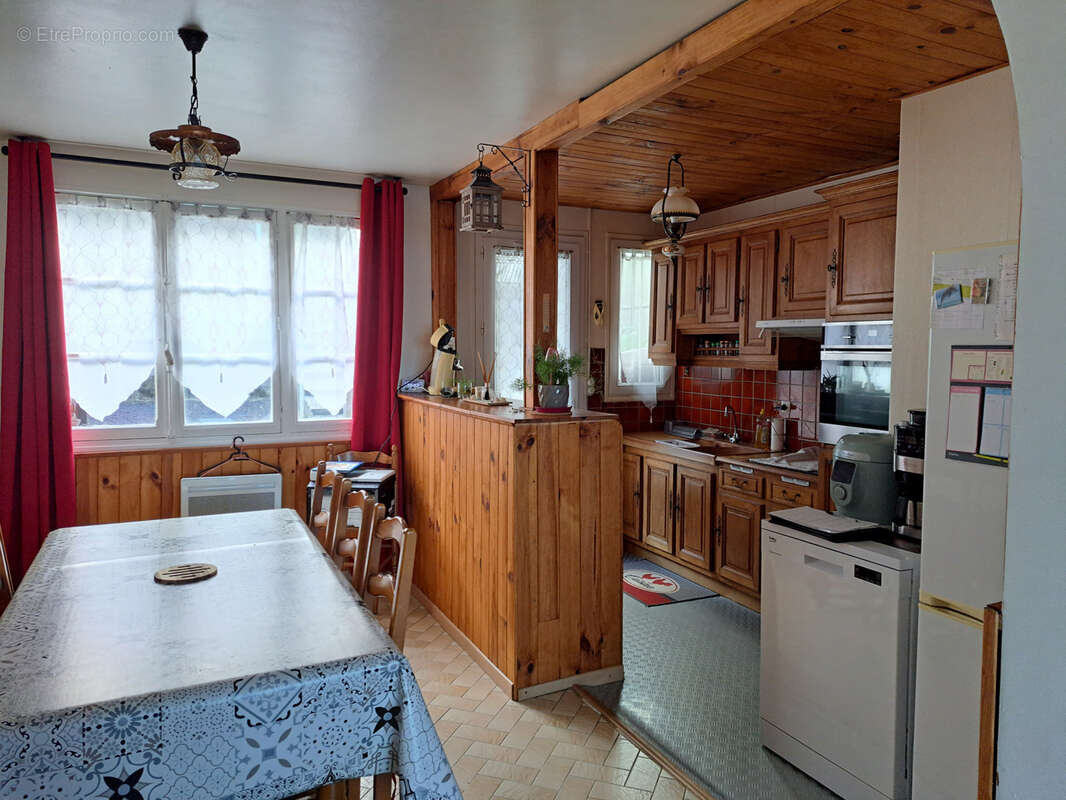 Maison à BESSE-SUR-BRAYE