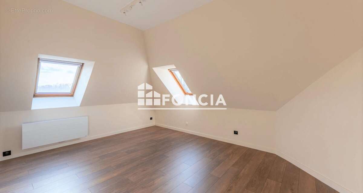 Appartement à MELUN