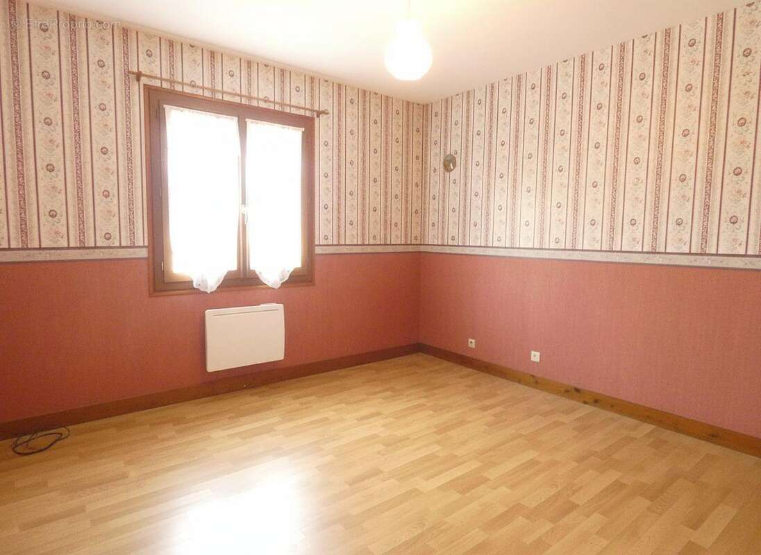 Maison 96 m² à Ouzouer-Sur-Loire  - photo 6