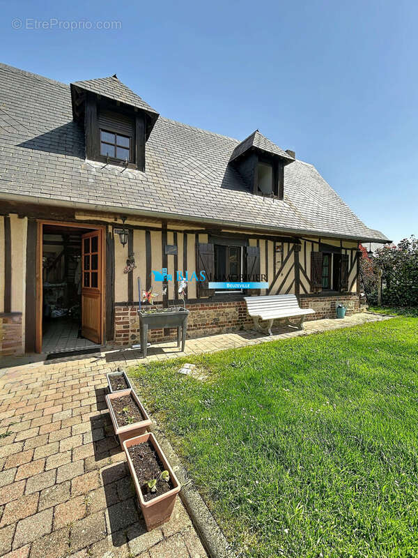 Maison 97 m² à La Lande-Saint-Leger  - photo 2