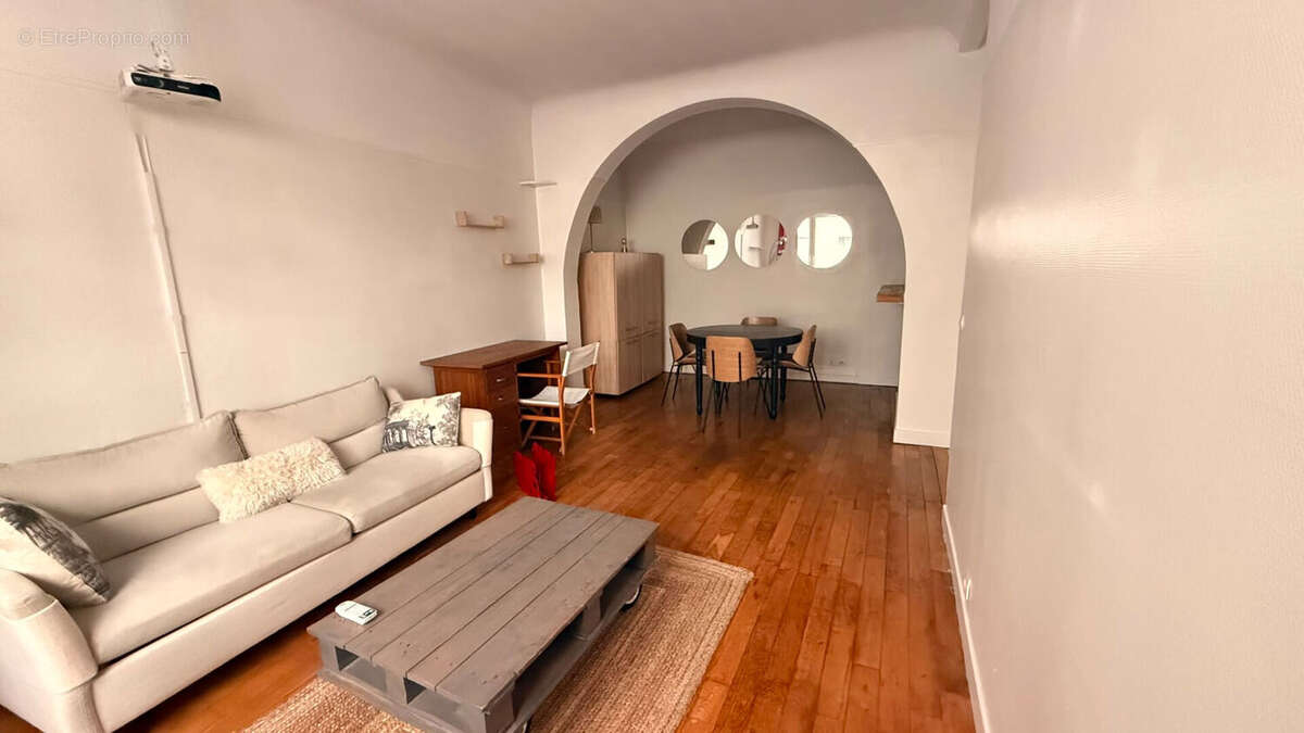 Appartement Paris 17 - 2 pièces - 48 m2 - photo 2