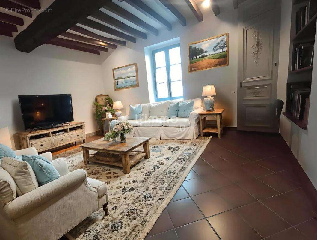 Maison à VILLIERS-LE-MORHIER