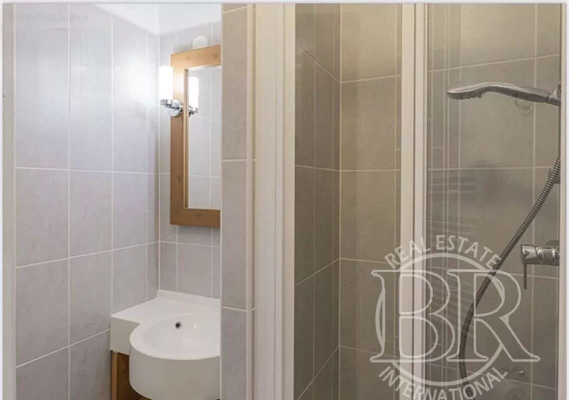 Appartement à LA PERRIERE