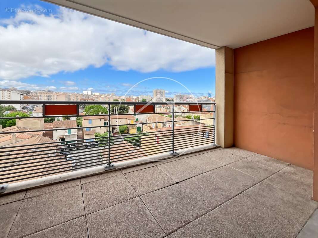 Appartement à MARSEILLE-14E