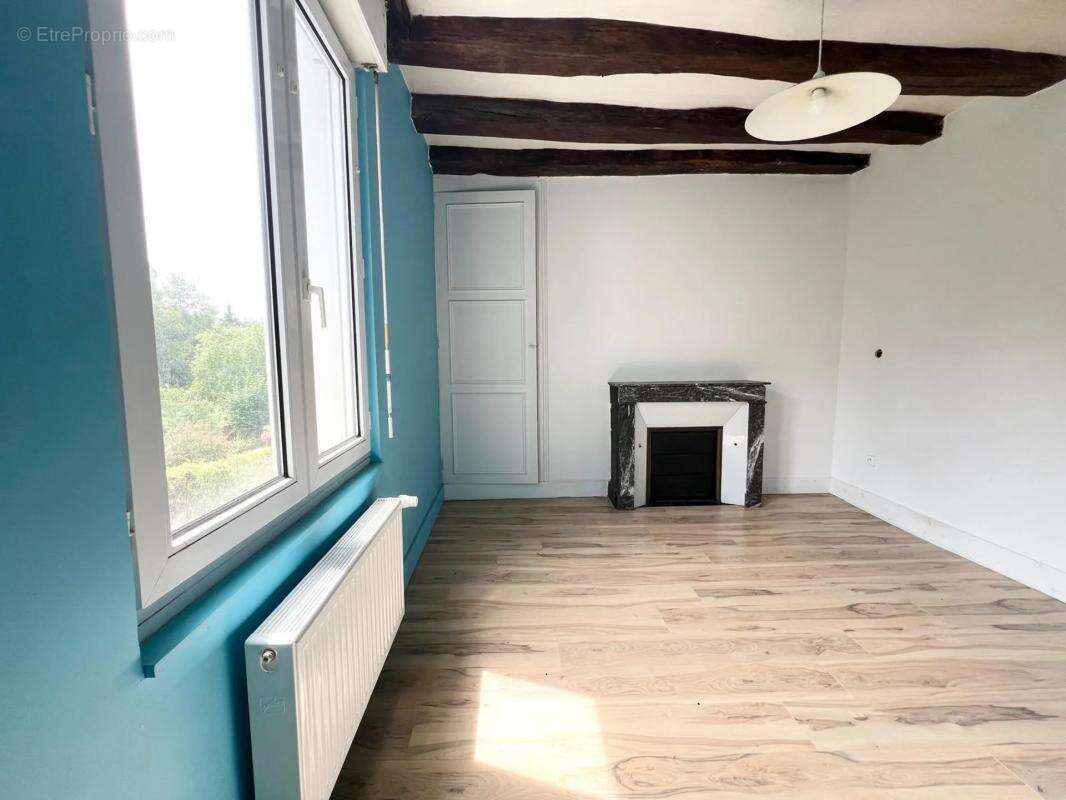 Maison à SAINT-CYR-SUR-LOIRE